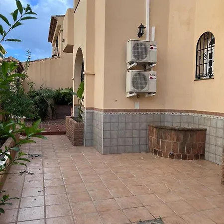 Casa Vega וילה פואנגירולה
